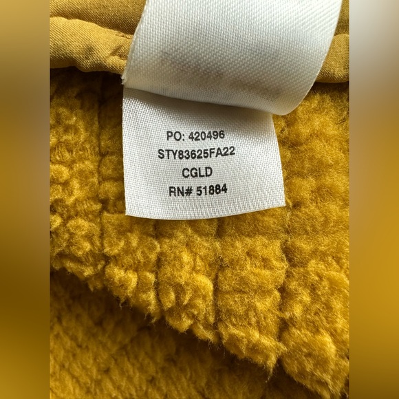 Patagonia Men's Jacket - Picture 7 of 9